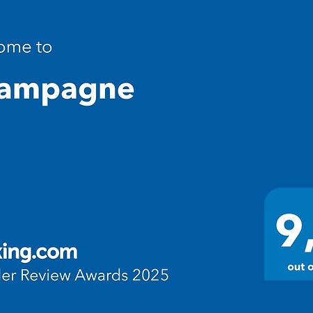ホテル Champagne ウェーム エクステリア 写真